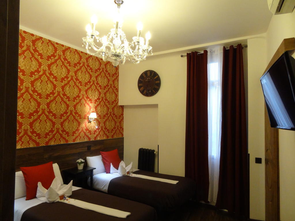 Hostal Go Inn Madrid Room photo